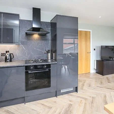 Charming Retreat In Belfast Apartment Exterior photo