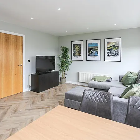 Charming Retreat In Belfast Apartment Exterior photo